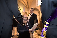 img27